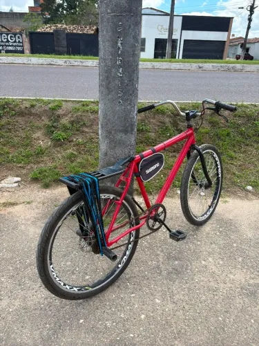 Bicicleta montadinha aro 26*