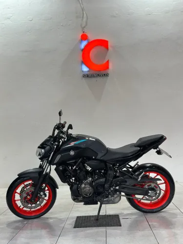 Yamaha MT 07 abs 2022