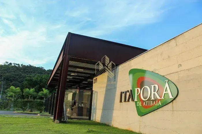 Terreno à venda no Condomínio Itaporã em Atibaia