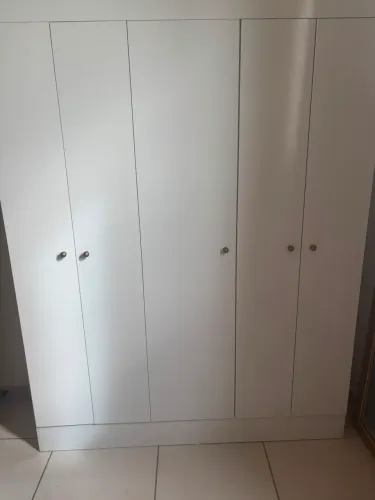 Guarda-roupa infantil