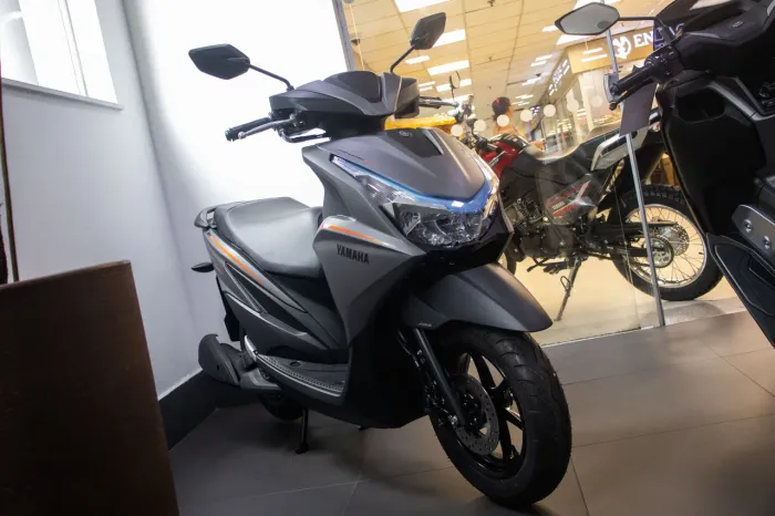 YAMAHA FLUO FLUO 125 CONNECTED (Híbrido) 2027