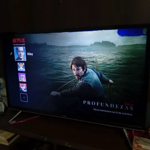 Vende se smart TV