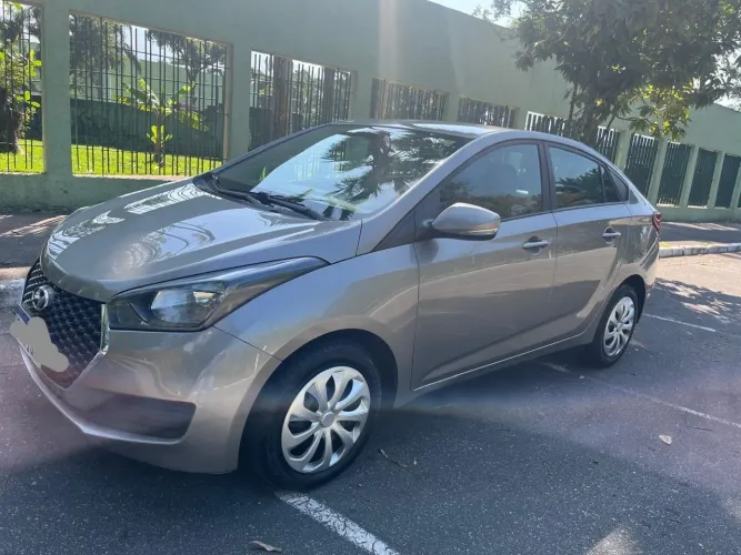 Hyundai HB20S C.plus/c.style1.0 Flex 12V Mec. 4P 2019