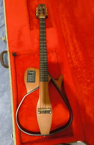 Violão Marques Silent VN-17 captador Fishman