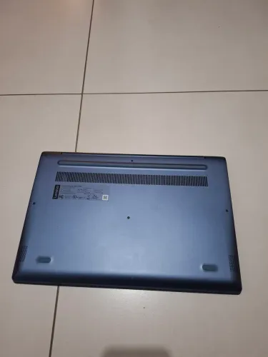 Lenovo i3 (negociavel)