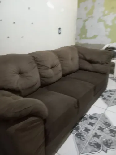 IMPERDIVEL!!!! PRA VENDER LOGO !!! SOFA MUITO BEM CONSERVADO APENAS 500,00