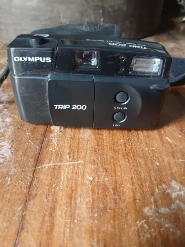 Camera fotografica olympus trip 200 auto flash/ red eye reduction