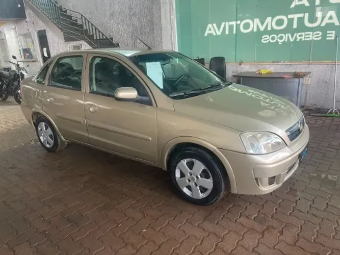Chevrolet Corsa Sed. Premium 1.4 8V Econoflex 4P 2012