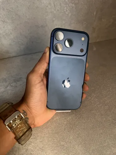 iPHONE 17 PRO 256GB AZUL
