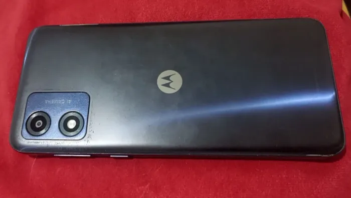 Moto é 13