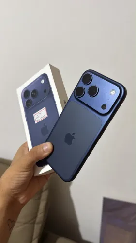 iPhone 17 pro azul profundo 256GB