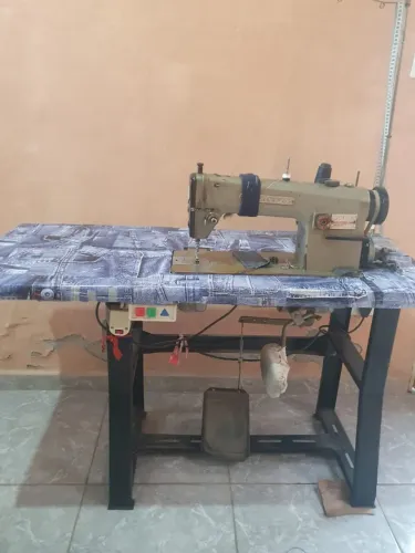Maquina de Costura Reta Industrial