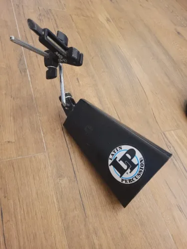 COWBELL 8" BAUER/RAUL  (22,0 X 13,0 X 7,0) com clamp suporte para bumbo da LP 