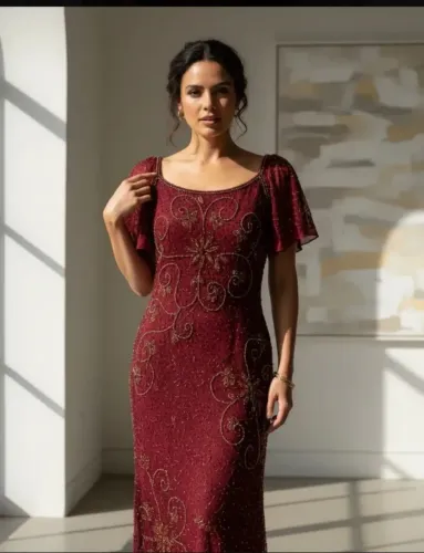 Vestido Vinho bordado Indiano