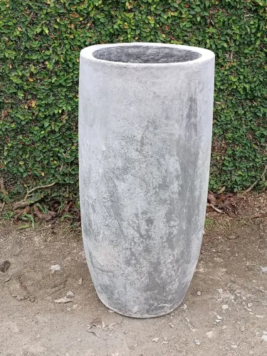 Vasos, floreiras em cimento