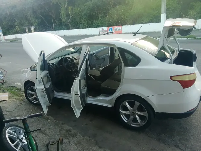 Fiat Grand Siena Essence 1.6 Flex 16V 2016