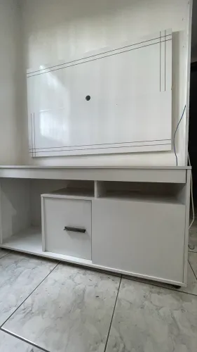 Rack com Painel para TV - Excelente Estado
