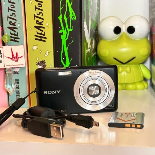Câmera cybershot DSC-W620
