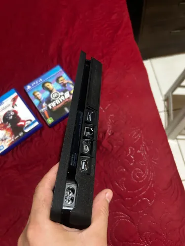 PlayStation 4, 1 tera