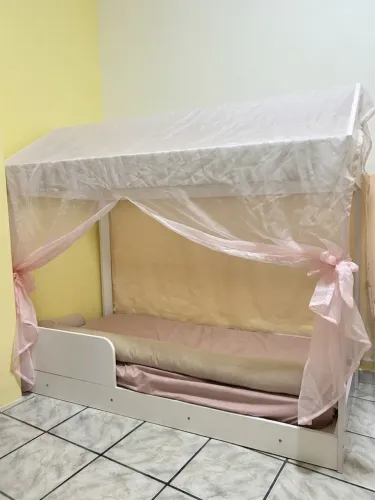 CAMA MONTESSORIANA INFANTIL COM COLCHÃO 