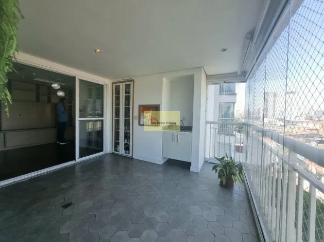 Apartamento espaçoso 3 dormitórios com suíte e 2 vagas no Bom Retiro, São Paulo