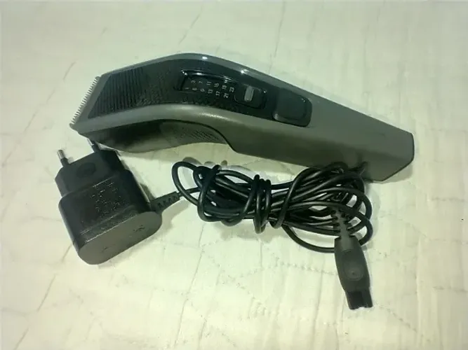 Máquina de cortar cabelo Philips Hc3525/15 Série 3000 (LER ANÚNCIO)