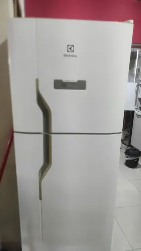 Geladeira entrego 1500 reais 