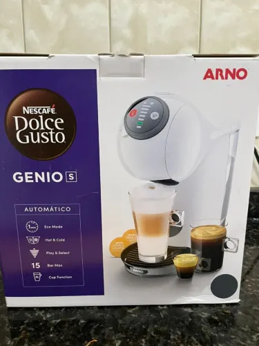 Cafeteira Nescafé Dolce Gusto Arno Genio S Plus Preto Cápsulas