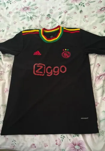 CAMISA RETRÔ AJAX !