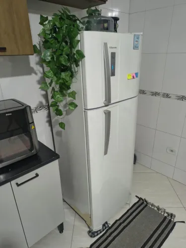 Geladeira Eletrolux DF36A