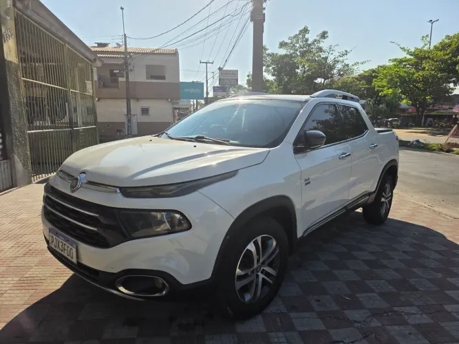 Fiat Toro Volcano 2.0 16V 4X4 TB Diesel Aut. 2017