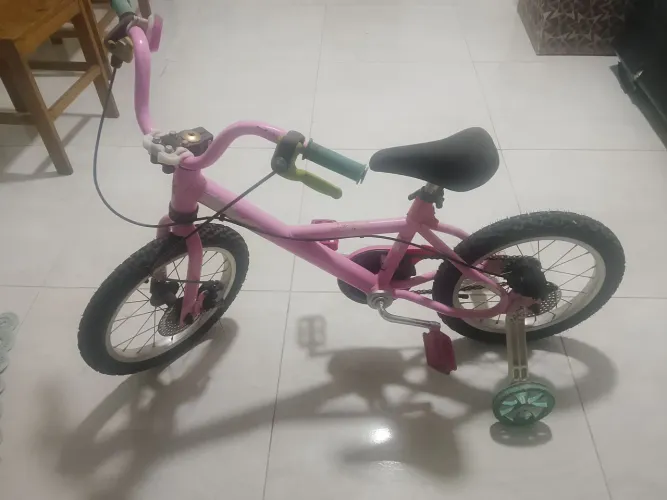 Bicicleta infantil menina usada em bom estado precinho pra hoje estado