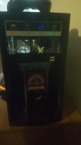 Vende se um PC de meu uso