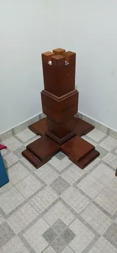 Base de mesa madeira maciça