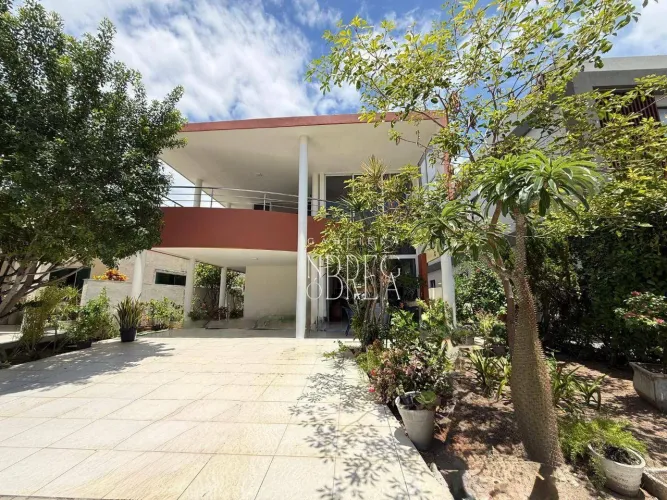 Casa Cond Village de Intermares - 4 suítes - R$ 1.750.000,00
