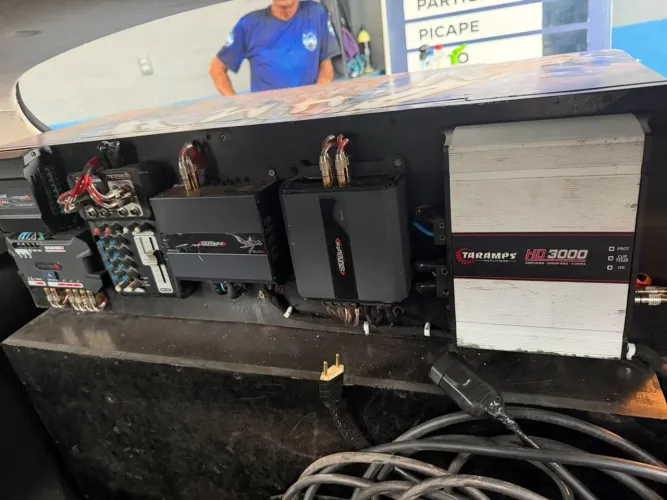 Vendo Som automotivo