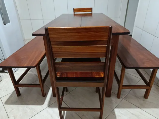 Mesa de Madeira