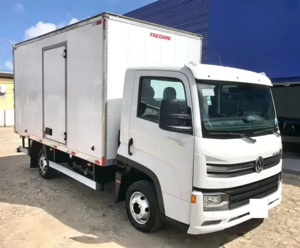 Vw Delivery Express Baú ano 2021