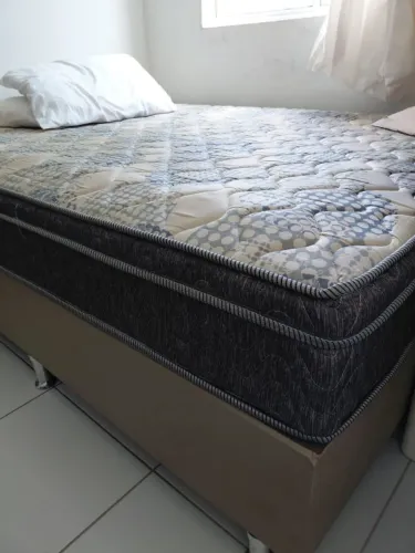 Cama box de casal