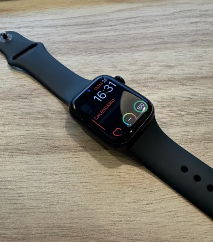 Apple Watch Série 7 - 41MM