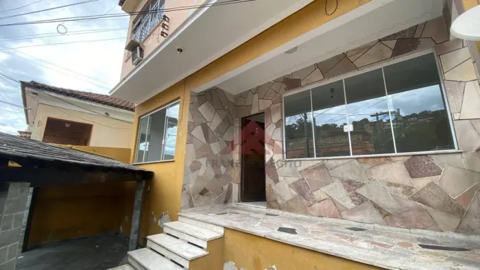 Casa com 2 dormitórios à venda, 74 m por R$ 350.000 - Engenhoca - Niterói/RJ