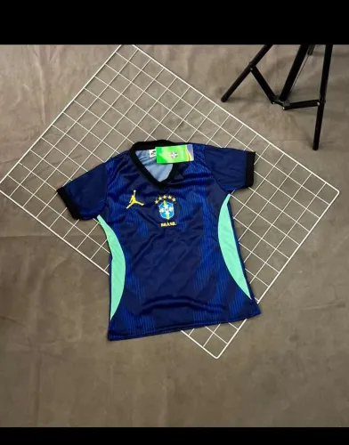 Camisa primeira linha femina