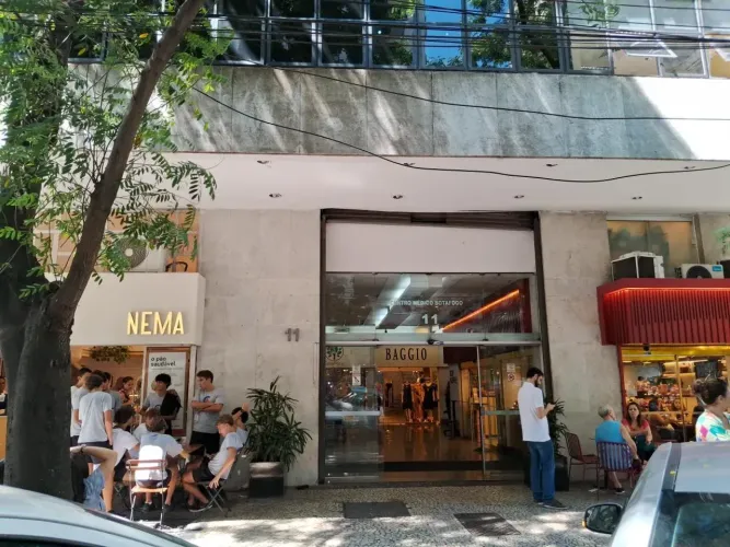 Ponto comercial/Loja/Box para aluguel com 48 metros quadrados