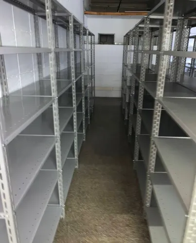 Estante de aço reforçada 6 níveis 80kg por bandeja