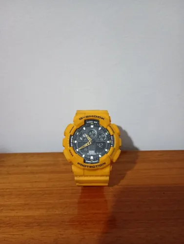 Relógio de pulso Casio G-Shock GA-100A-9ADR amarelo !!!!! - Em ótimas condições