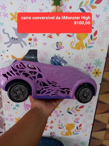Carro de brinquedos 