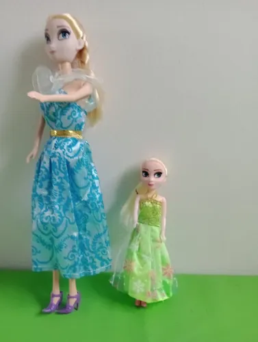 Bonecas doll from Frozen sao duas liquidacao especial promocao