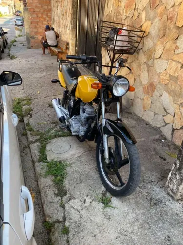 Dafra Speed 150cc troco por iPhone 15 pro ou 14 pro Max 256g