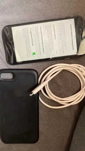 iPhone 8