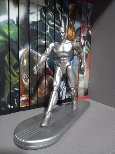 Marvel Legends Hasbro Silver Surfer 2007 (Rise of the Silver Surfer series)